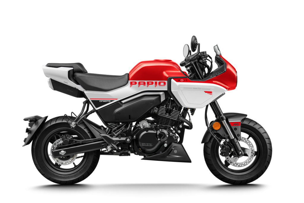 Papio XO-1, desain retro, performa handal, mesin 125cc, stylish, gesit, pengendara muda, fitur lengkap, hemat bahan bakar, mudah dikendarai, harga terjangkau.